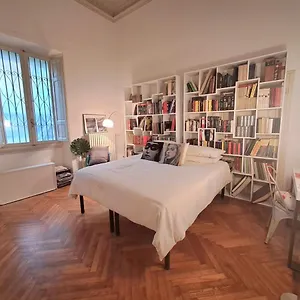  Bed & Breakfast Lorenzo Il Magnifico Italia